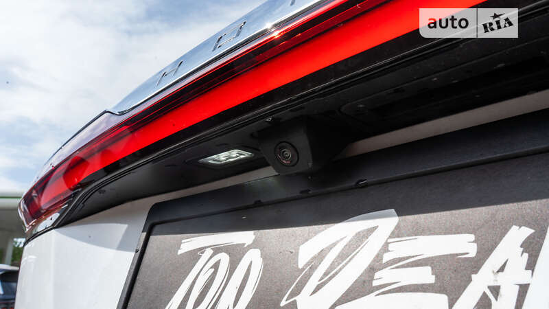 Внедорожник / Кроссовер Hongqi E-HS9 2022 в Львове