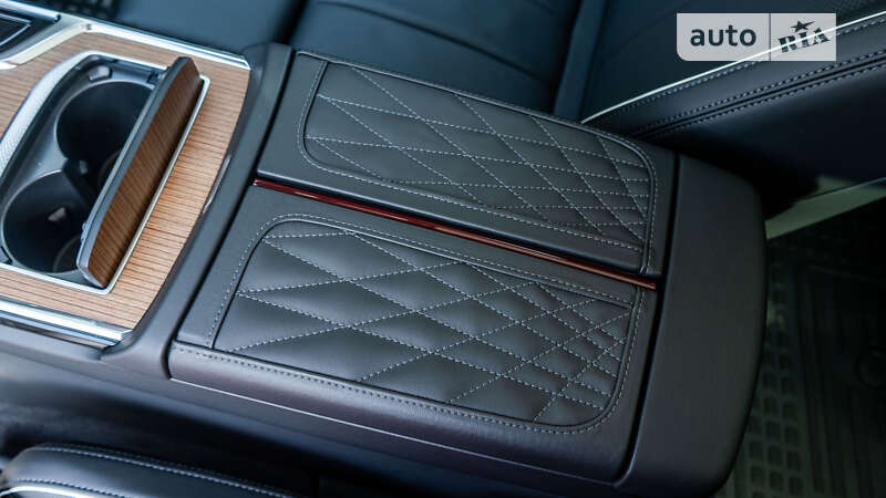 Внедорожник / Кроссовер Hongqi E-HS9 2022 в Львове