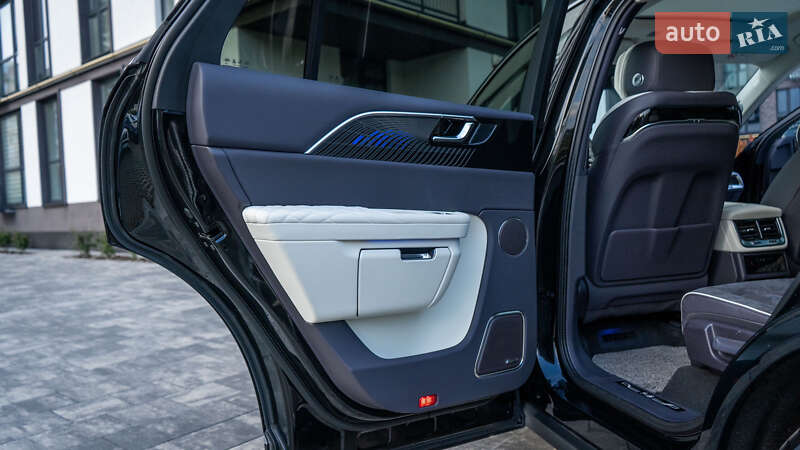 Внедорожник / Кроссовер Hongqi E-HS9 2022 в Львове