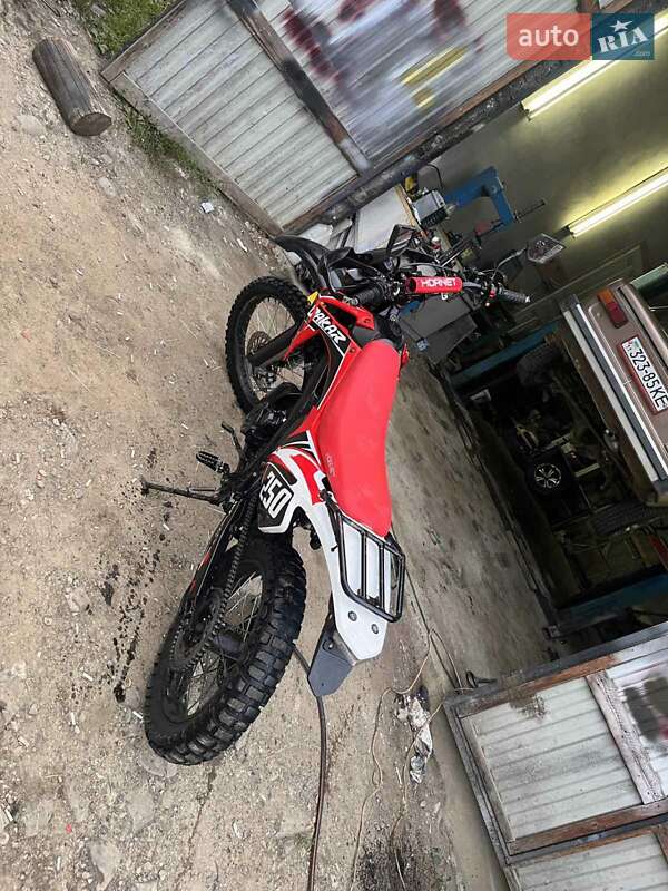 Мотоцикл Позашляховий (Enduro) Hornet Dakar 2021 в Путилі фото 3 Мотоцикл Позашляховий (Enduro) Hornet Dakar 2021 в Путилі