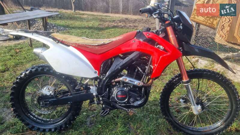 Мотоцикл Позашляховий (Enduro) Hornet Dakar 2021 в Уторопах