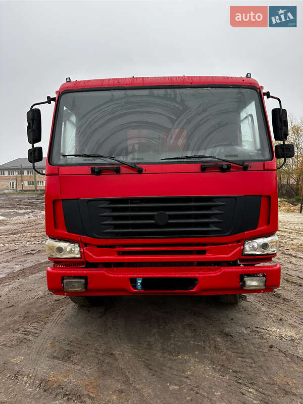 Самосвал Howo ZZ 2009 в Полтаве