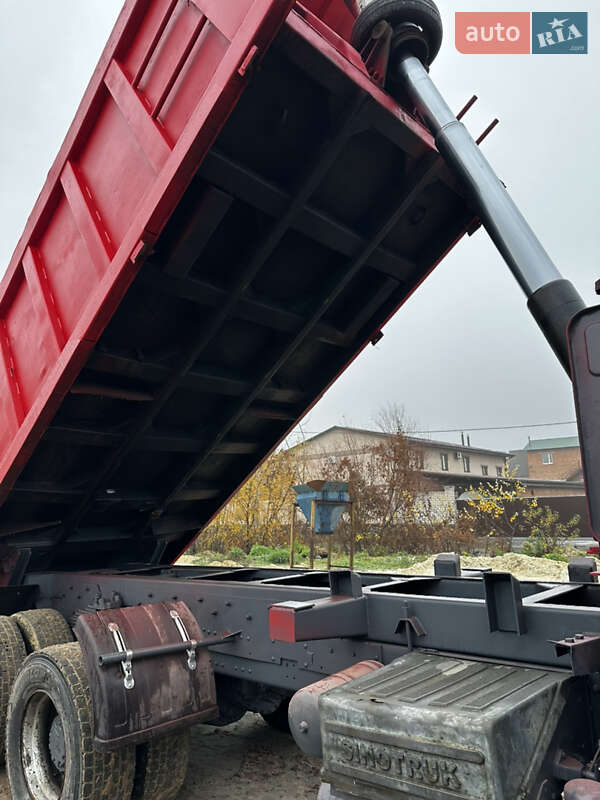 Самосвал Howo ZZ 2009 в Полтаве