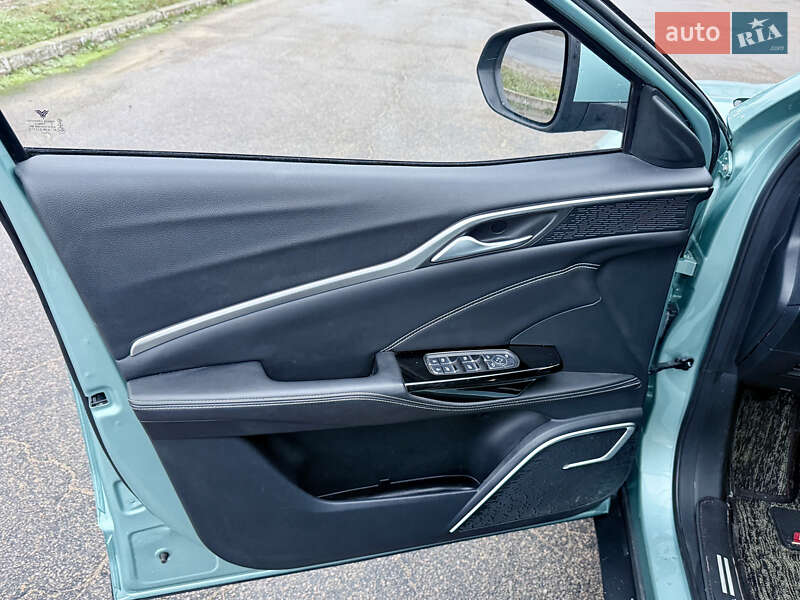 Позашляховик / Кросовер Hozon Neta U 2021 в Кам'янському фото 11 Позашляховик / Кросовер Hozon Neta U 2021 в Кам'янському