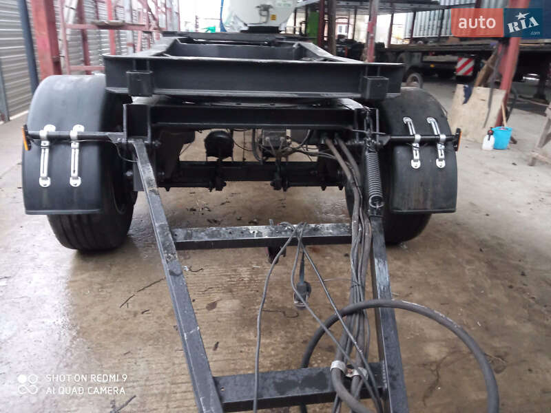 Контейнеровоз Hueffermann HSA 2002 в Житомирі