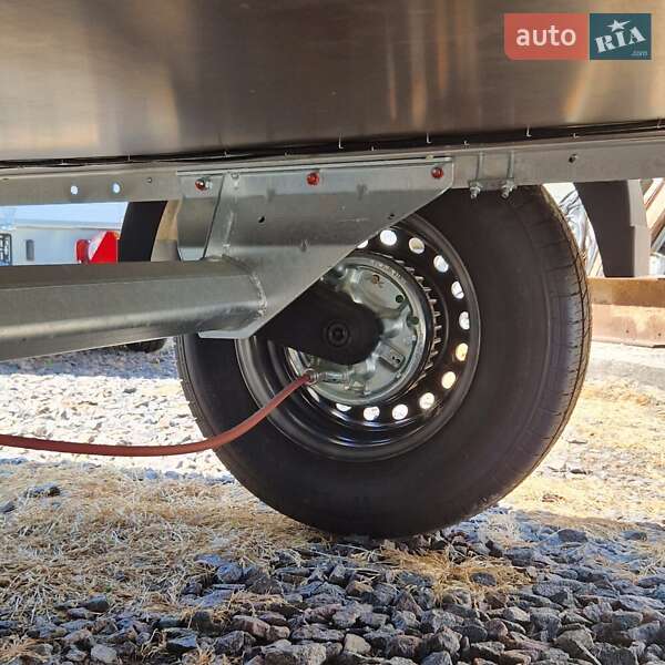 Борт Humbaur HA 2024 в Києві