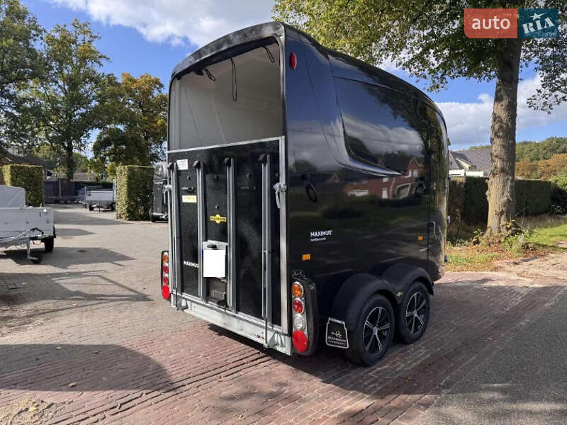 Для перевозки животных - прицеп Humbaur Maximus 2021 в Киеве