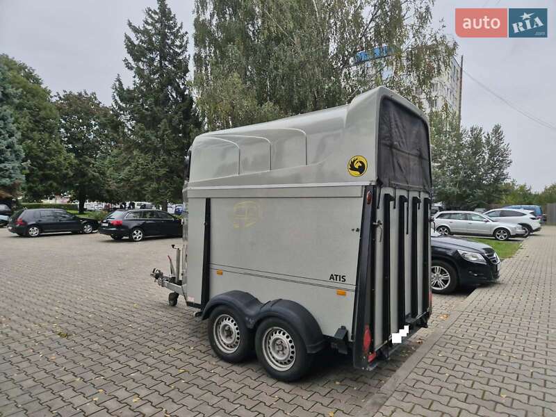 Для перевозки животных - прицеп Humbaur Maximus 2008 в Киеве фото 6 Для перевозки животных - прицеп Humbaur Maximus 2008 в Киеве