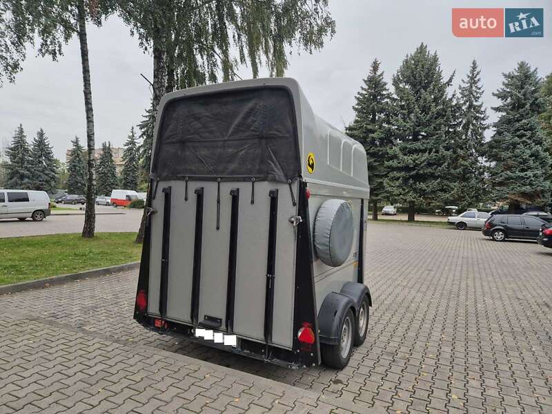 Для перевозки животных - прицеп Humbaur Maximus 2008 в Киеве фото 8 Для перевозки животных - прицеп Humbaur Maximus 2008 в Киеве