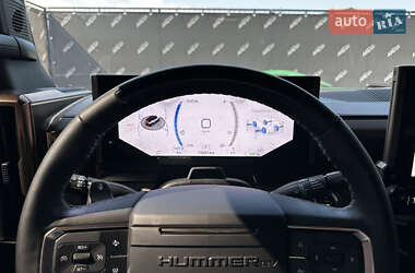 Внедорожник / Кроссовер Hummer EV SUV 2024 в 
