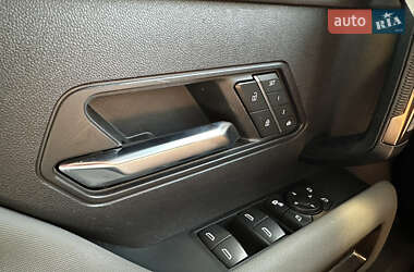 Внедорожник / Кроссовер Hummer EV SUV 2024 в 