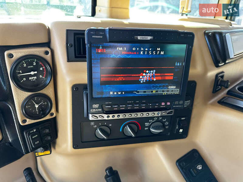 Внедорожник / Кроссовер Hummer H1 2000 в Киеве