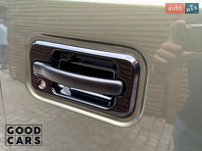 Внедорожник / Кроссовер Hummer H2 2003 в Одессе