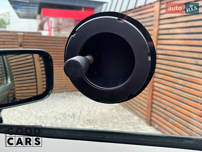 Внедорожник / Кроссовер Hummer H2 2003 в Одессе