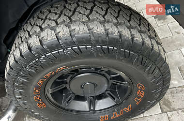 Внедорожник / Кроссовер Hummer H2 2003 в 