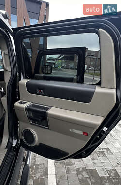 Внедорожник / Кроссовер Hummer H2 2003 в 