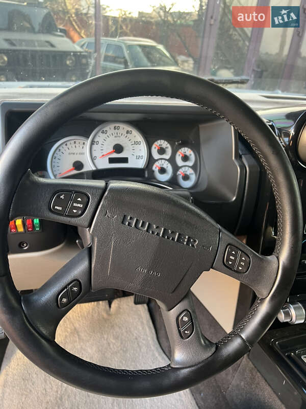 Внедорожник / Кроссовер Hummer H2 2003 в Киеве