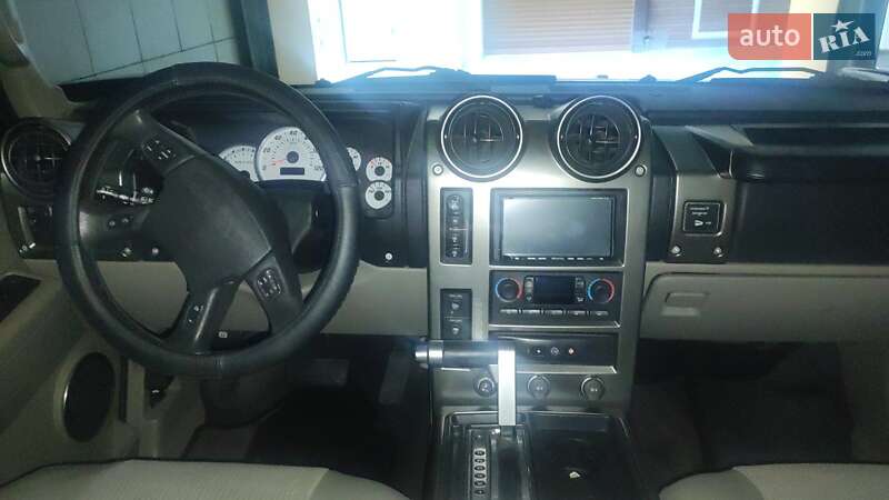 Внедорожник / Кроссовер Hummer H2 2003 в Одессе