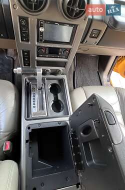 Внедорожник / Кроссовер Hummer H2 2003 в 