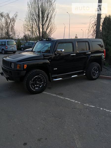 Hummer H3 2006 года