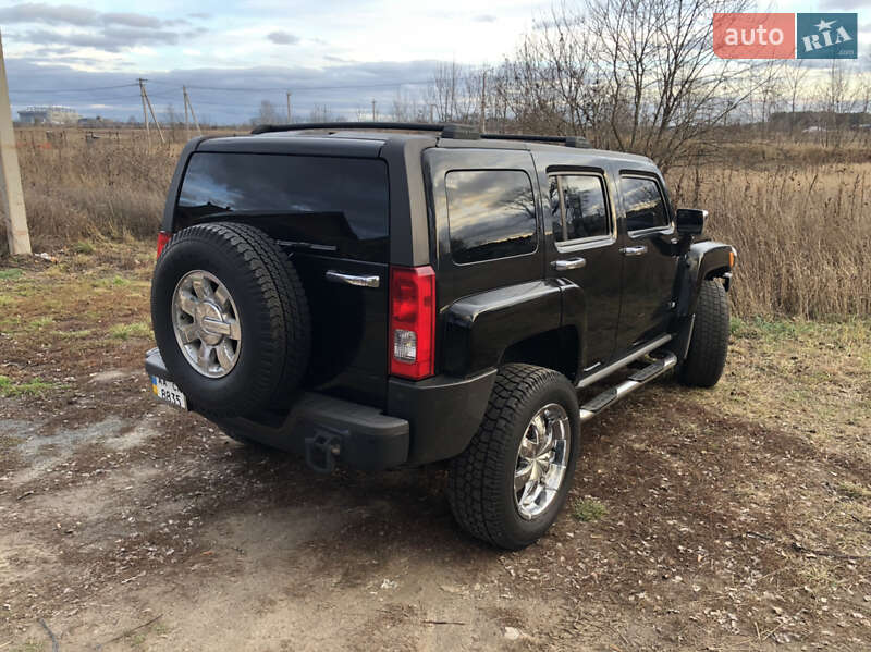 Универсал Hummer H3 2007 в Буче