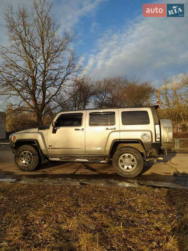 Внедорожник / Кроссовер Hummer H3 2006 в Ровно