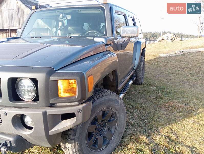 Внедорожник / Кроссовер Hummer H3 2006 в Ворохте