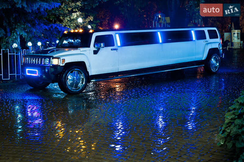 Лимузин Hummer H3 2006 в 