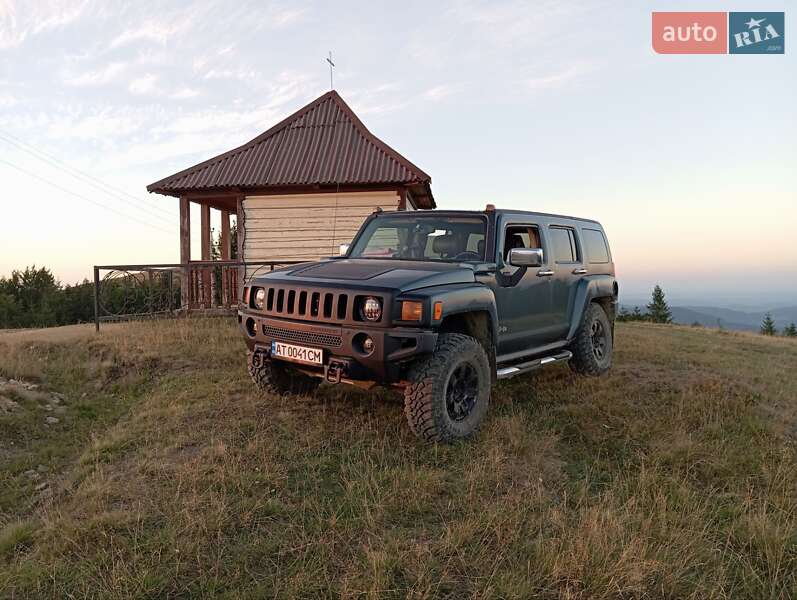 Внедорожник / Кроссовер Hummer H3 2006 в Ворохте