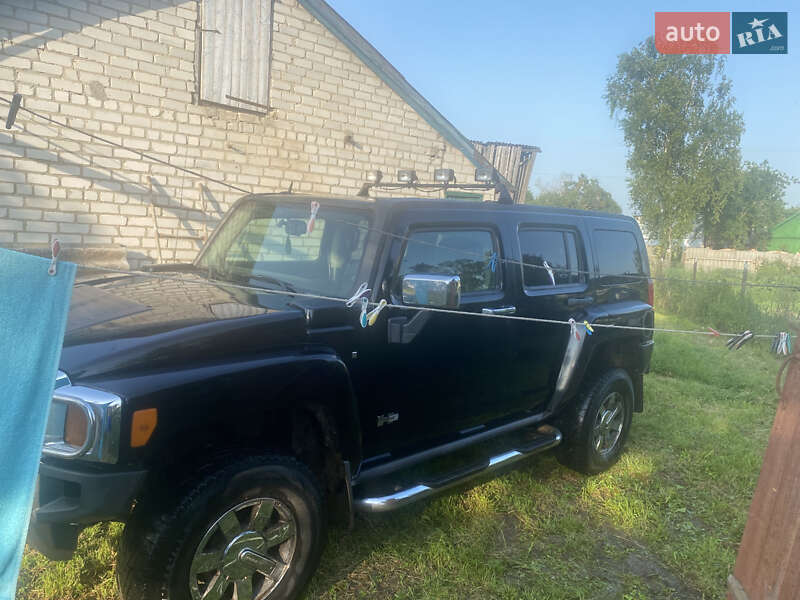 Внедорожник / Кроссовер Hummer H3 2006 в 