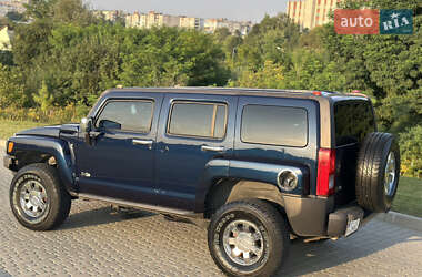 Внедорожник / Кроссовер Hummer H3 2006 в 