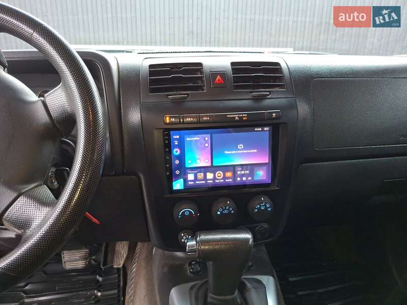 Внедорожник / Кроссовер Hummer H3 2006 в Львове фото 13 Внедорожник / Кроссовер Hummer H3 2006 в Львове