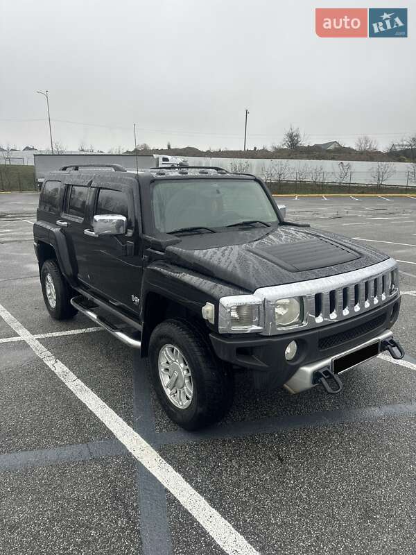 Внедорожник / Кроссовер Hummer H3 2008 в Ужгороде