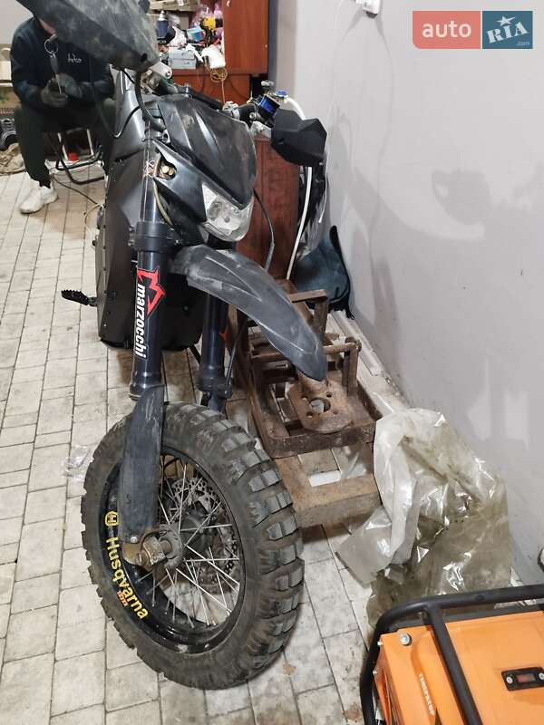 Мотоцикл Кросс Husqvarna 360 2020 в Царичанке