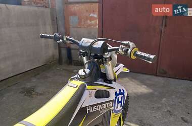 Мотоцикл Кросс Husqvarna FC 250 2022 в 