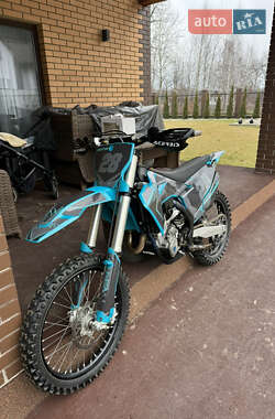Мотоцикл Кросс Husqvarna FC 250 2019 в Житомире