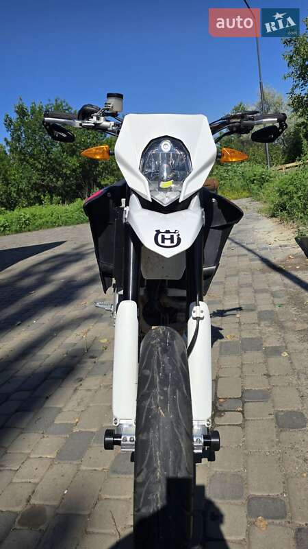 Мотоцикл Супермото (Motard) Husqvarna SM 610 2010 в Першотравенську