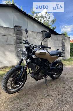 Мотоцикл Классик Husqvarna Svartpilen 2019 в Львове