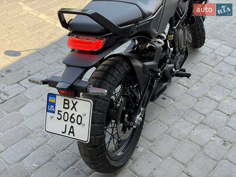 Мотоцикл Без обтікачів (Naked bike) Husqvarna Svartpilen 2024 в Кам'янець-Подільському