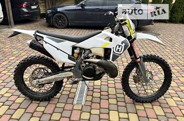 Мотоцикл Внедорожный (Enduro) Husqvarna TE 300 2022 в 