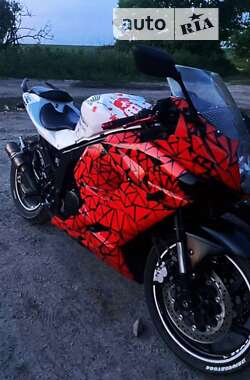 Спортбайк Hyosung GT 250R 2012 в 