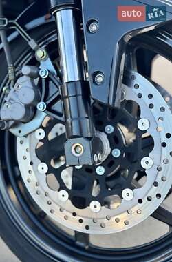 Мотоцикл Супермото (Motard) Hyosung GT 250R 2011 в 
