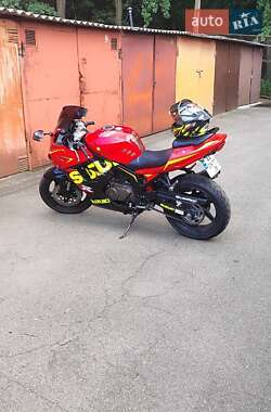 Спортбайк Hyosung GT 250R 2009 в Киеве
