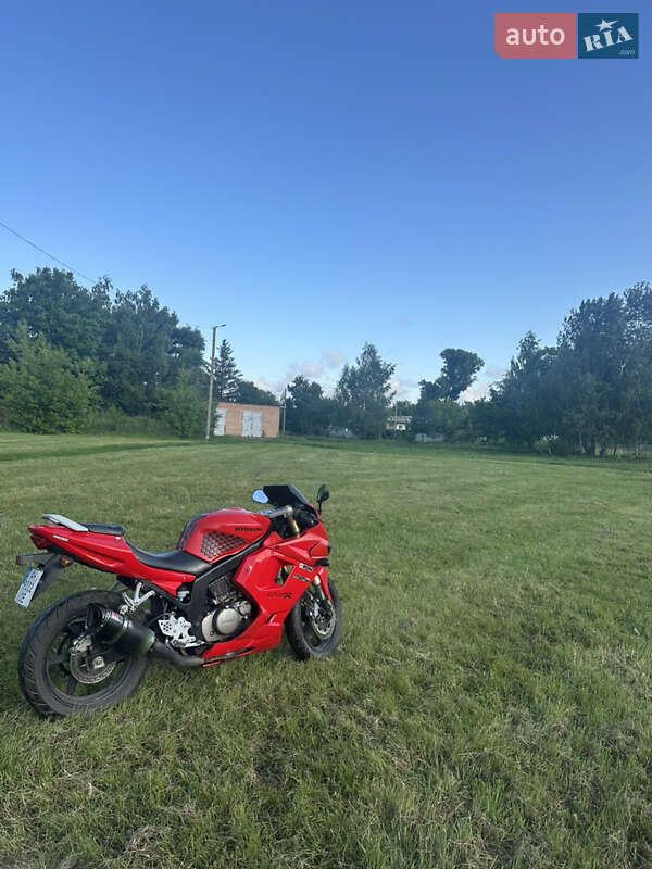 Спортбайк Hyosung GT 250R 2008 в Конотопе