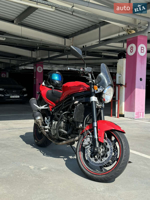 Мотоцикл Без обтекателей (Naked bike) Hyosung GT 650R 2008 в Переяславе