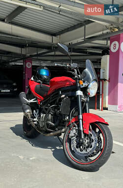 Мотоцикл Без обтекателей (Naked bike) Hyosung GT 650R 2008 в 