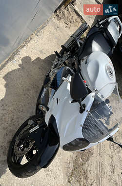 Мотоцикл Спорт-туризм Hyosung GT 650R 2007 в 