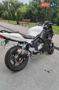 Спортбайк Hyosung GT 650R 2006 в 