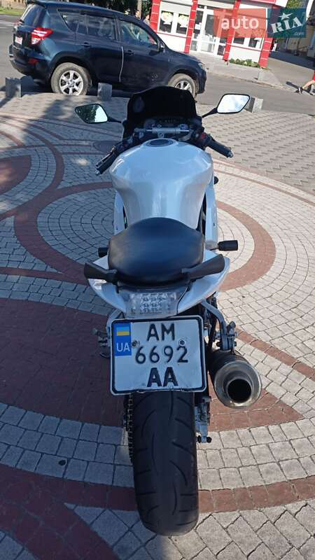 Мотоцикл Спорт-туризм Hyosung GT 650R 2010 в Фастове