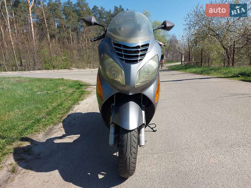 Макси-скутер Hyosung MS3 250 2007 в Боярке фото 3 Макси-скутер Hyosung MS3 250 2007 в Боярке